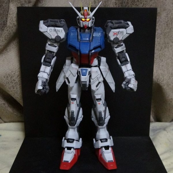 過去作品の主人公機体を出し抜いて