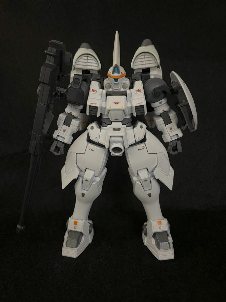 正面から。今回はセリアのコーションデカールを使ってみましたが予想以上に薄くて断面が目立たなくて良い!これから手放せなくなりそう