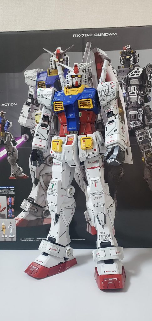 非常に情報量が多い造形です