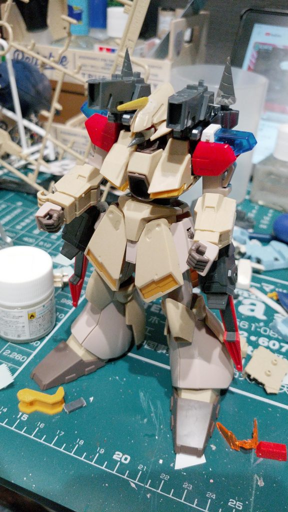 初期案。ドリルはアタッチメント式で、武器もプラズマメーサーライフルとか、合体変形も考えてました。いつか合体変形版のもつくりたい