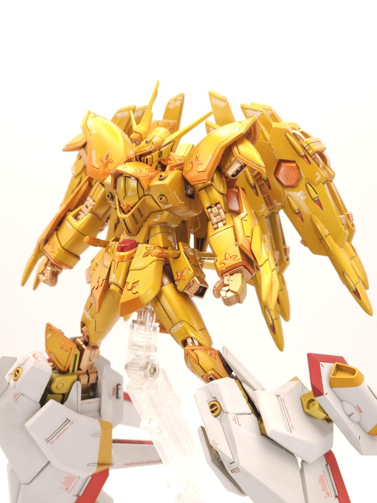 色気を出して三角屋さんのハンドパーツを使用