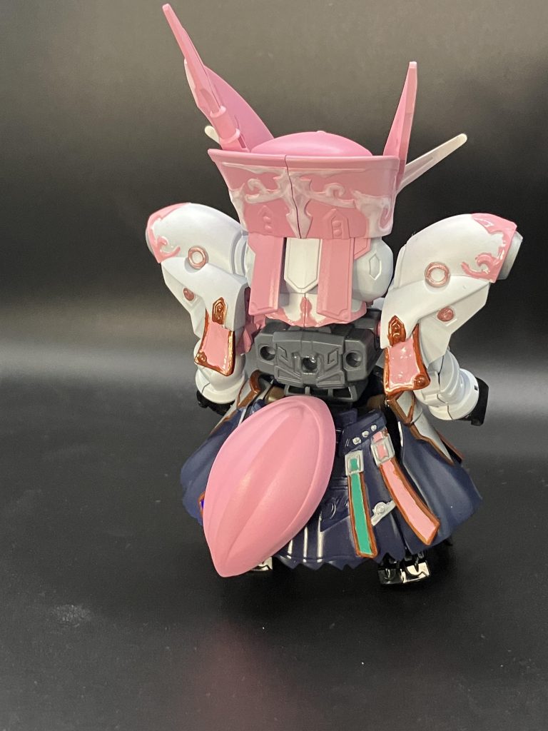 頭巾のパーツを少々スリムにして尻尾にしてみました楕円の形状ともともと入っていた筋がちょうどよかったです