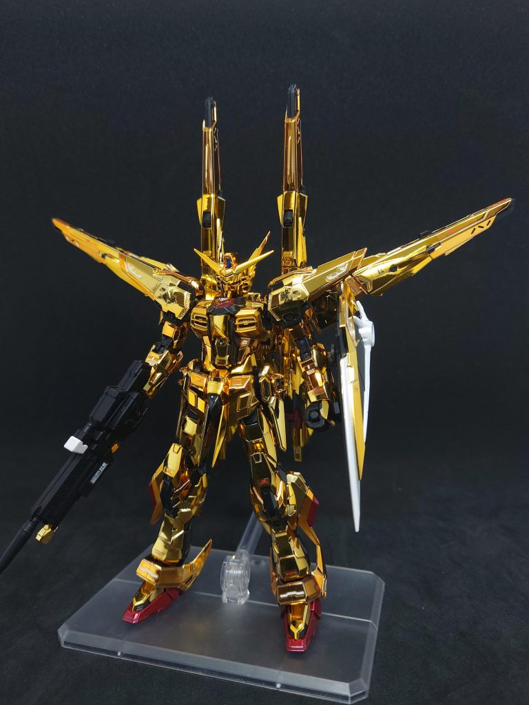 本体前面。反射が怖い…(gundam-kao5)