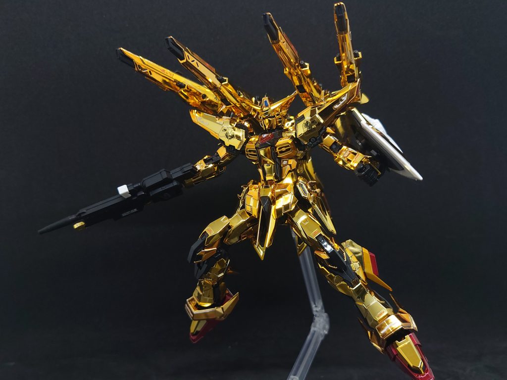 ドラグーン4門前面展開状態。このポージングができるのホント凄い(gandam-hand2)