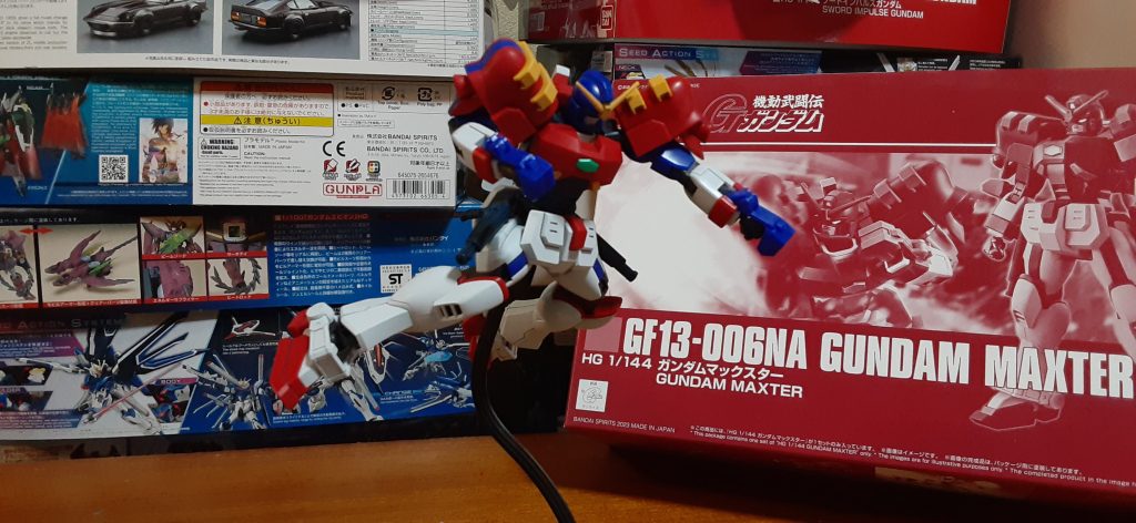 「燃えちまいな、バーニング・パーンチ‼️」プロテクター差し替え無しで展開できるの良いけどちょっと固いからスライド部分削りました。