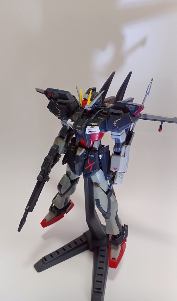 ストライクノワールコルニクス