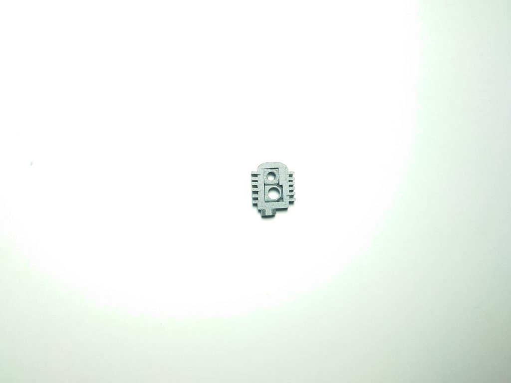 二重関節部分。