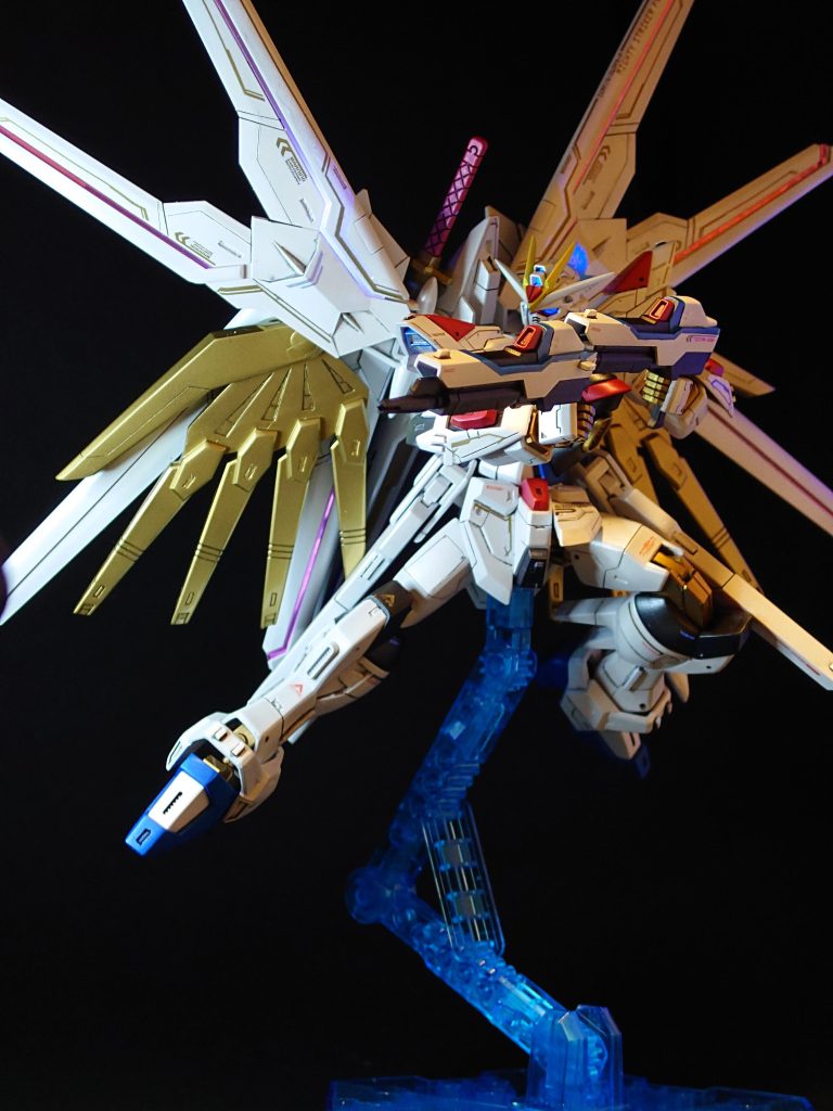 HGマイティーストライクフリーダム（RG風）–2枚目/制作者：いぺこ