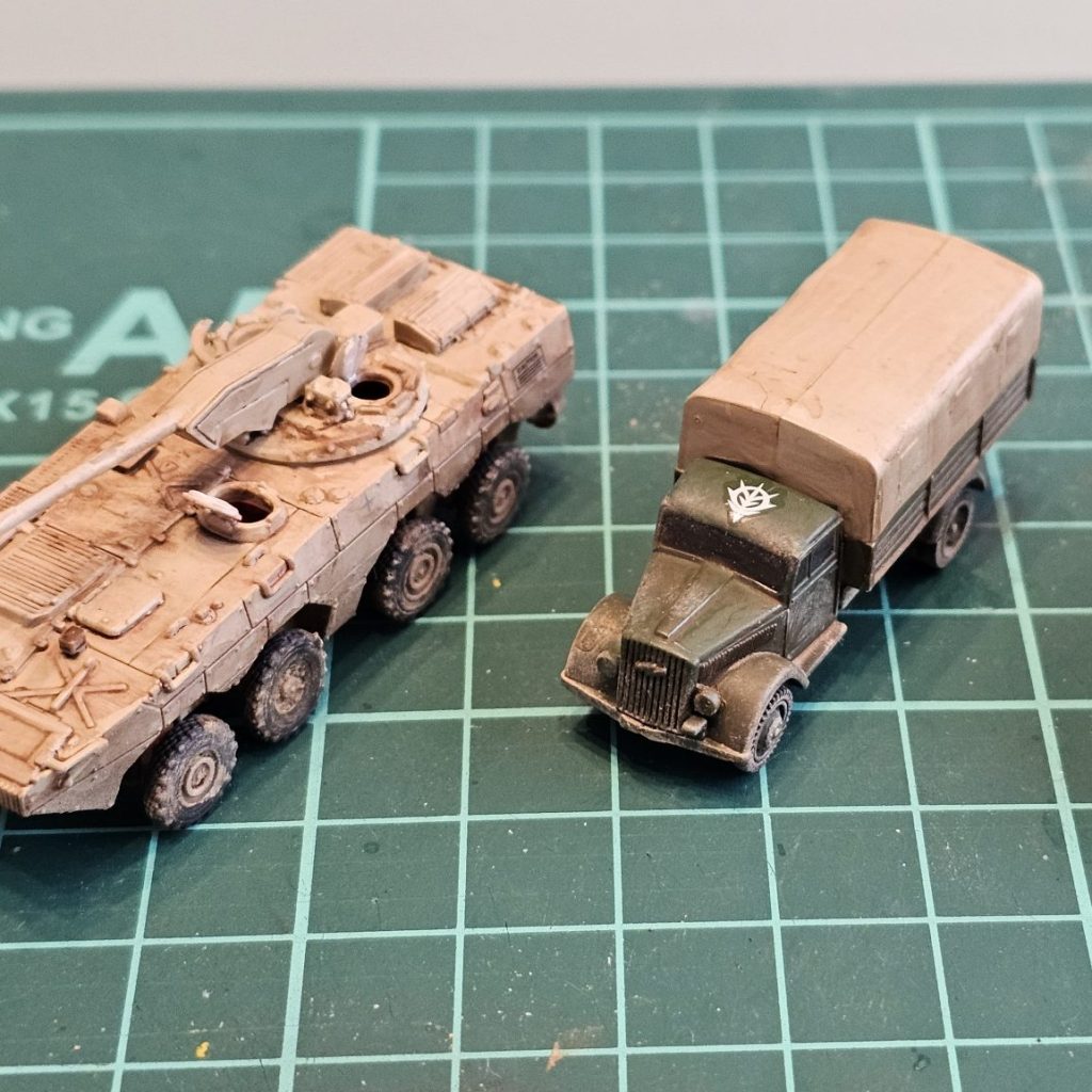 1/144 連邦軍装甲車 ジオン軍トラック｜Kaiさんのガンプラ作品