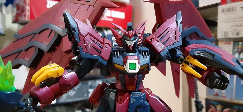 ゼクス「所詮は血塗られた運命。今さらこの罪から免れようとは思わん‼️決着をつけるぞ、ヒイロ‼️」