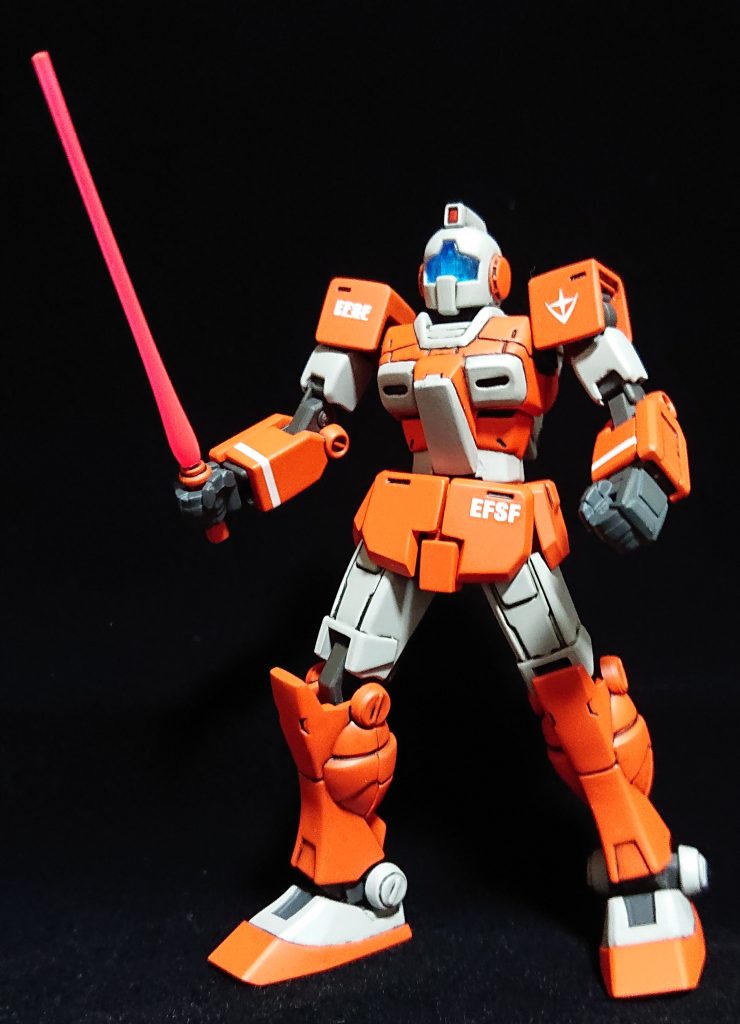 専用ライフルがまだ、出来ていないのでビームサーベル持ち。ライフルが出来たら、またアップしたい・・・。