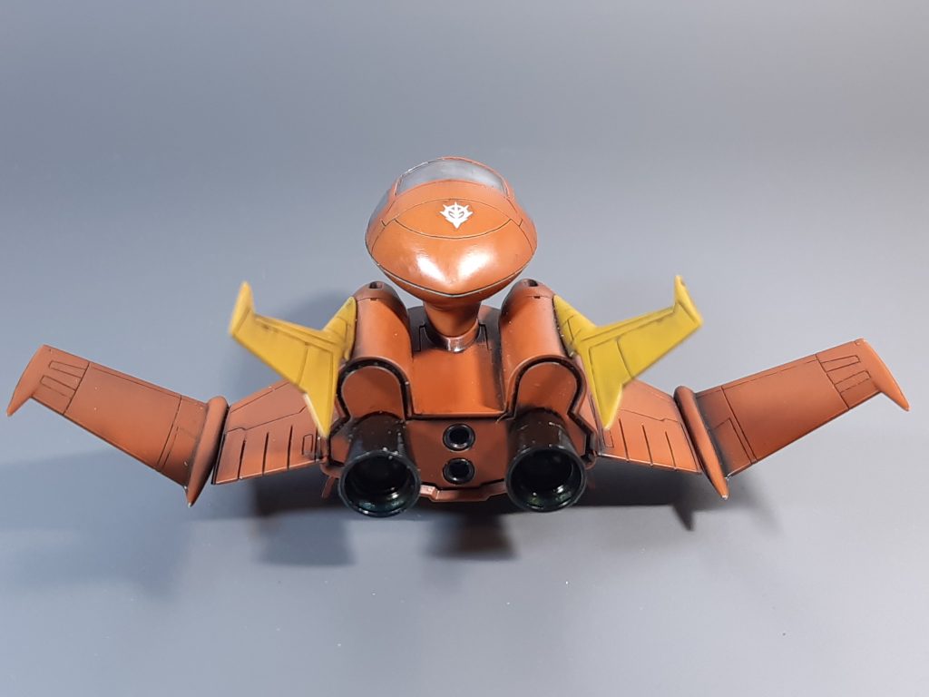 「この化け物が！　落ちろ！　落ちろぉ！」