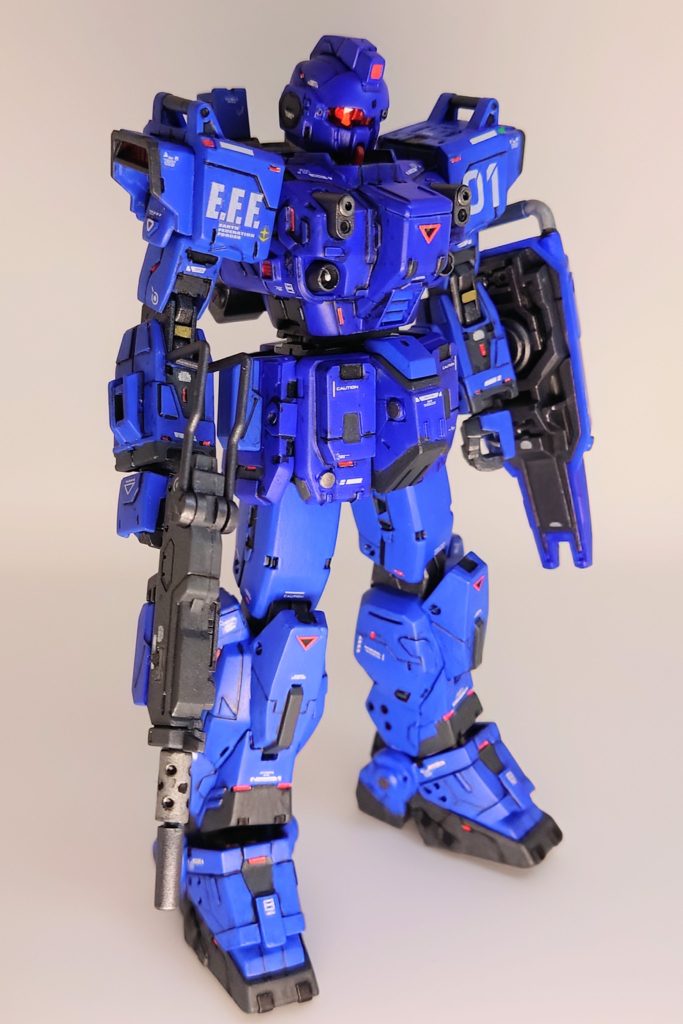 今回も完成目標はRG風にディティールアップすること。いつもの様に、先人たちの作品をじっくり観察&テクニックを拝借し、作品を仕上げて行きました（笑）。基本はプラ板を使ってのディティールアップと、スジボリがメーンです。