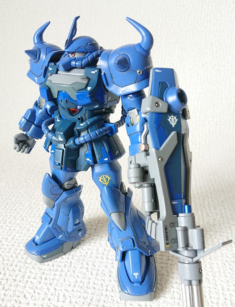 モノアイが奥まってしまいました😑反省ですねぇ。お気づきかしら?グフカラーを意識しました。だってランバラルも人間味ある中年武人でリスペクトです😁