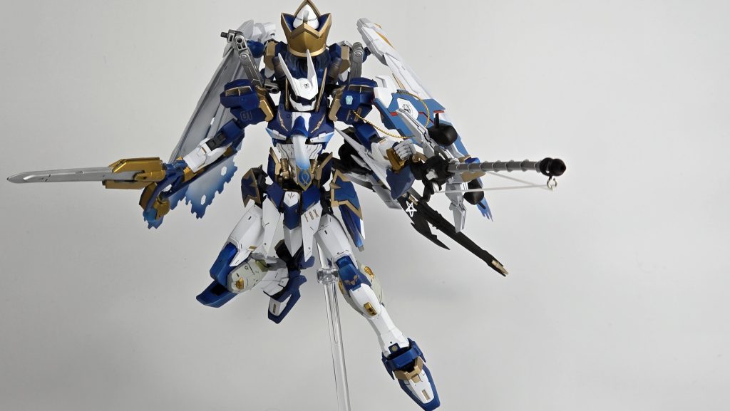 フィッシングロッドライフル釣竿をイメージした極細のロングビームライフル釣り針とワイヤーロープもついています本当は、ビームフラッグも付いているのですが、肝心の旗の完成度が終わっててお蔵入り🥲