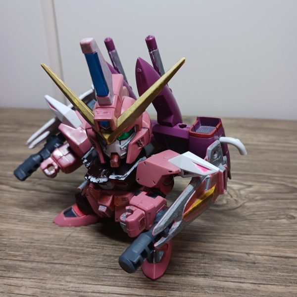 フルアーマージャスティスガンダム