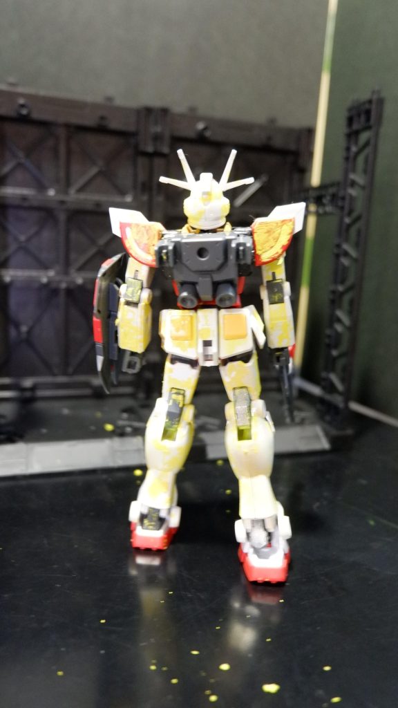 子供の作ったラーガンダム–5枚目/制作者：pfm