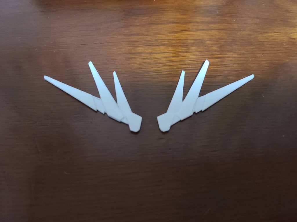 製作中のアンテナ、SDのアンテナ参考にサイズ見直し