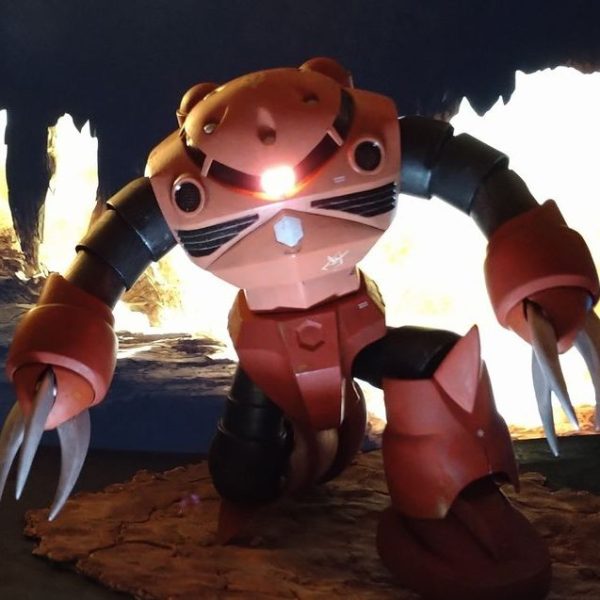 奴が来たんだ……（１/１００旧キット　ズゴック）