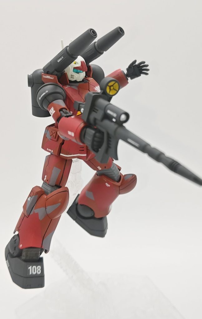 ぼけてますが・・・ライフルにもすこし手を入れています。