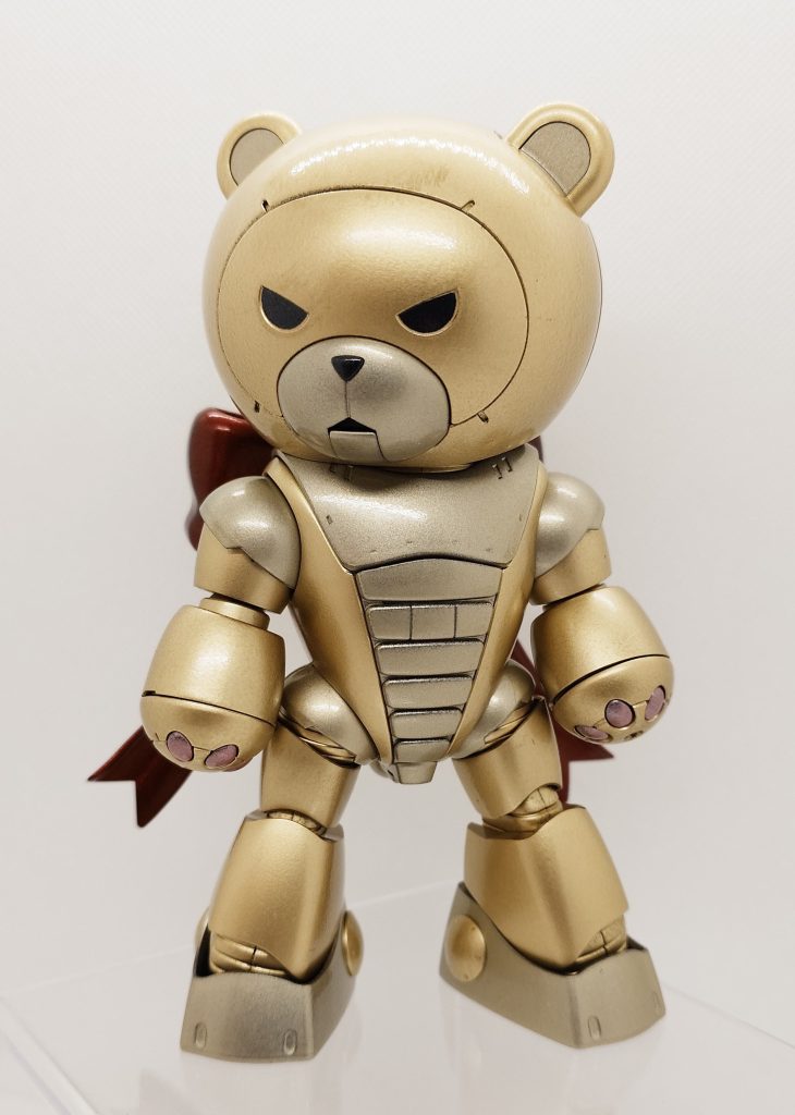 目線の先に何かを見つけたようです(zaku-kao5)