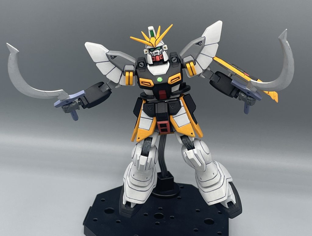戦ってはいけないんだ!僕たちは! ガンダムWの旧キットは、発売時期的にもかなり古いキットになるので、機体によって造形が安定しませんでした。その中でも、このサンドロックは造形も含めて、なかなか手堅くまとまっている印象。・同じシリーズのウイングガンダムも、ぜひご覧ください ↓ (^^♪https://gumpla.jp/old/2193821