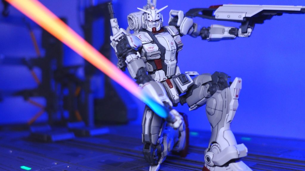 HG-ガンダムEX(RFV)をミニクレーンで組立て–8枚目/制作者：and CRAFT 3D