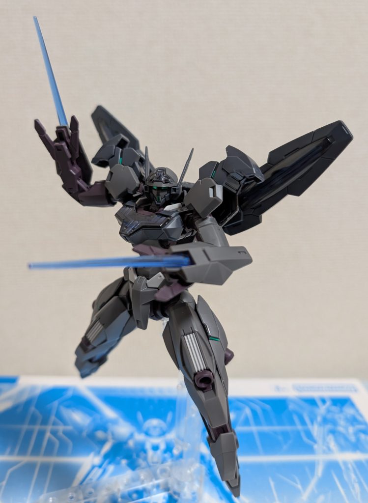 ビームサーベル(ショート)展開