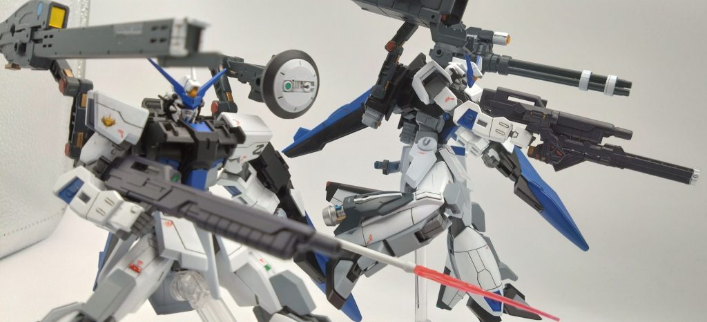 レクイエム破壊に成功したムウは離脱の援護、乙型は長距離レールガンで狙撃甲型は接近してくる敵を迅速に殲滅と乙型を援護