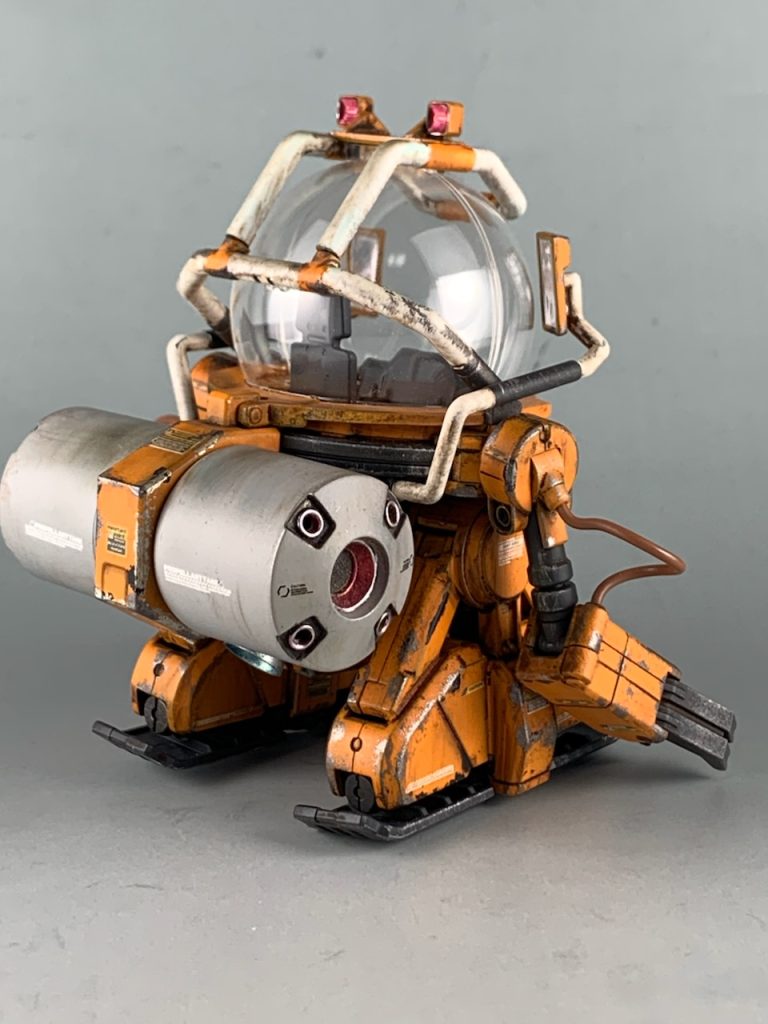 デカールはエディオンで取り扱われているものを使用しています。