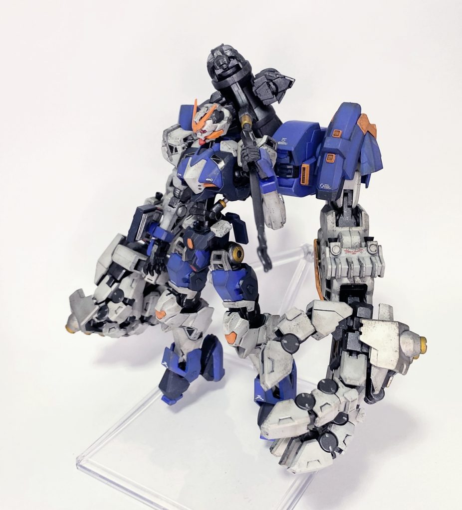 掌はコトブキヤのオーバードマニピュレーターを使用。