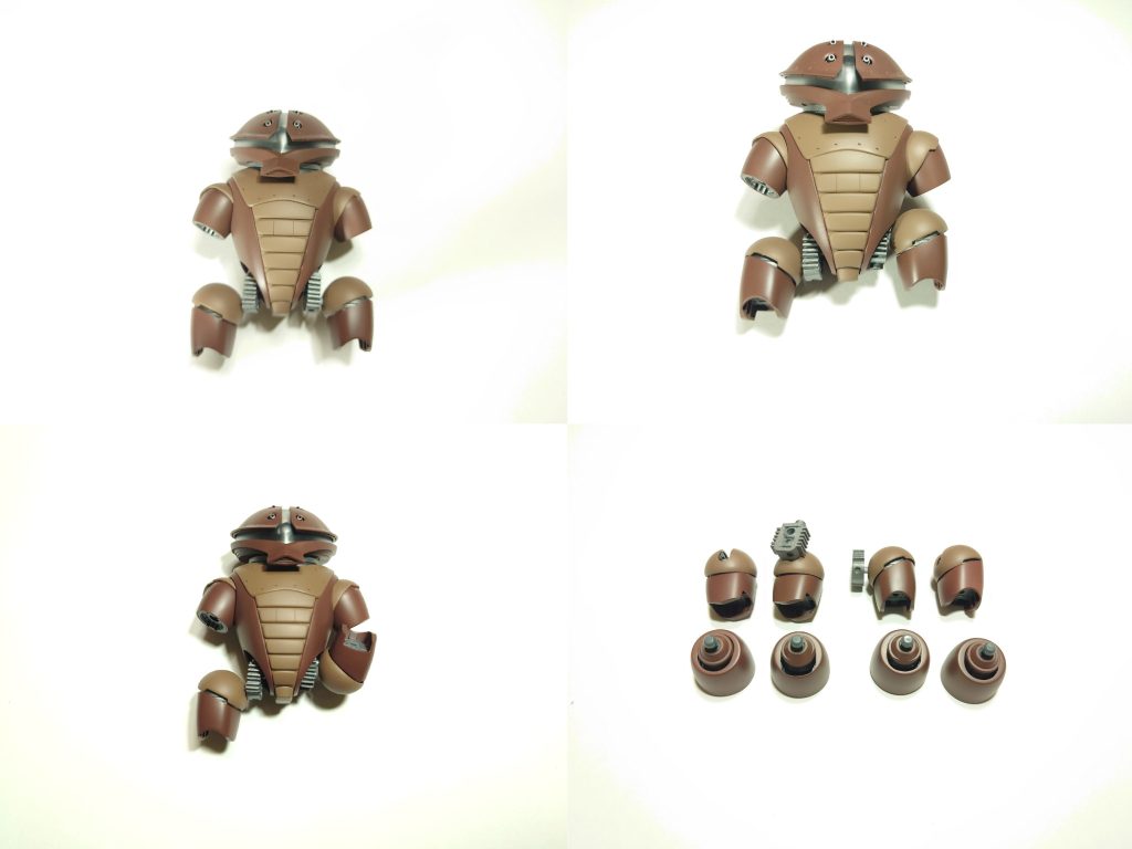 「体育座り」は股関節を二重関節にすることで実現。股関節は差し替え方式。手(?)も内側に曲げられるように細工、という邪道な方法😏なので「体育座りが【できる】」ではなく、「【している】」にしました・・・右下の写真。内側が体育座り用。外側が通常用。