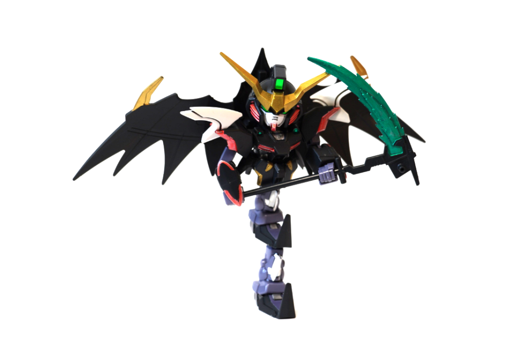 このキットは見えないところに3mm穴があり、プレイバリューがあります。私が会社から帰宅したらカカシのデスサイズヘルがいました。バランス取れば立ちました! 3mm穴でいろいろなSDとミキシングも簡単にできそうです。 SDのキット、初めて作りましたが、お気楽に作れたり(それなのにカッコイイ)、作った後に子供と一緒に遊ぶにはいいなぁと思いました。ただ、肩関節のポリキャップが外れやすいのが少し残念です。でも、また購入してしまいそうです。 閲覧数いただきありがとうございました。