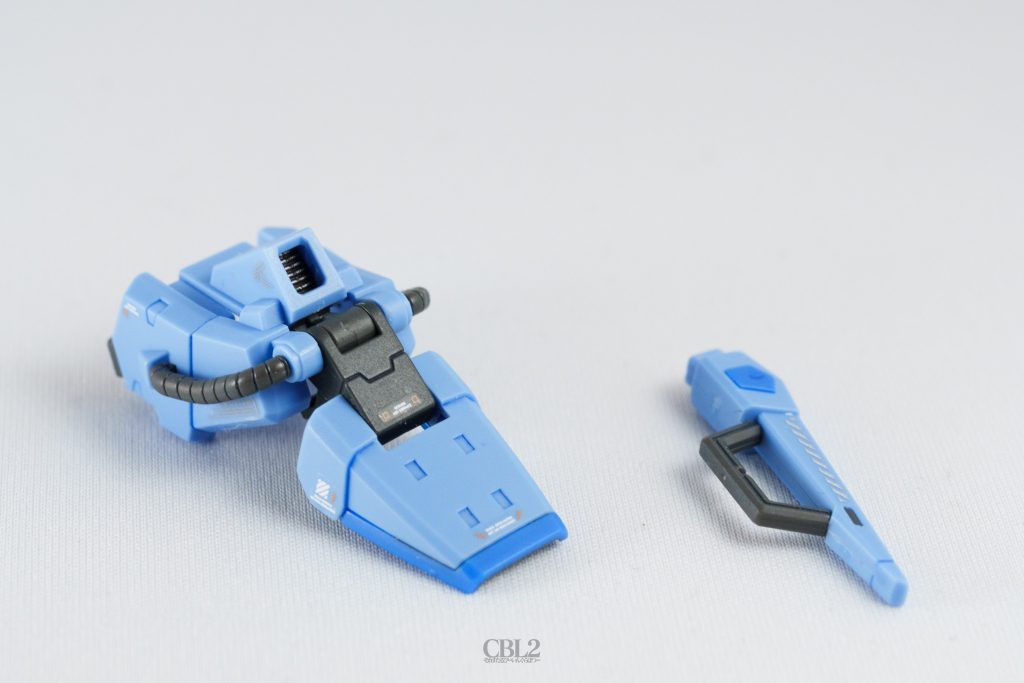 肩アーマー。マイダスメッサー基部は中をメタル感が出るように塗ってみました。