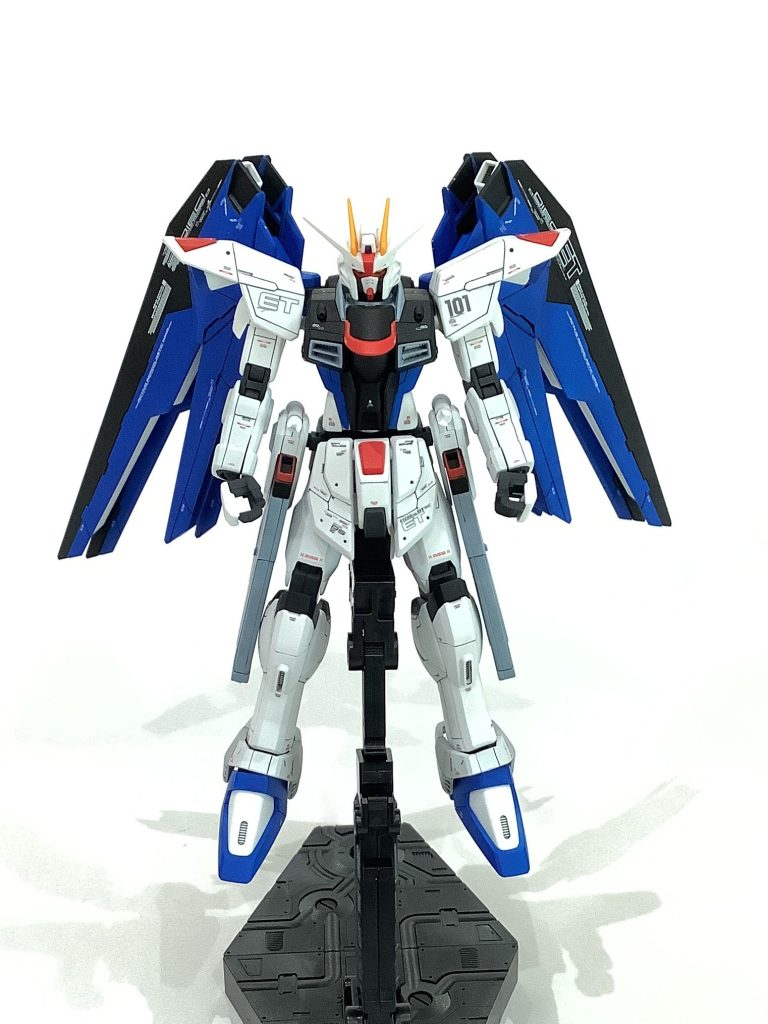 HG フリーダム 水性塗料全塗装–3枚目/制作者：fuji