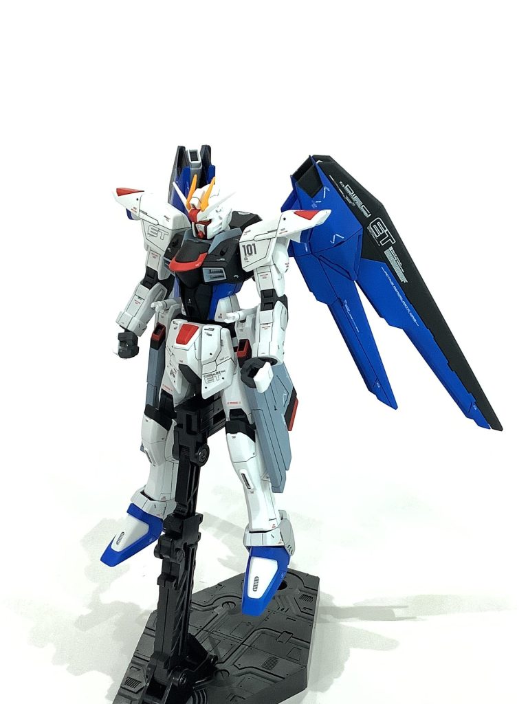 HG フリーダム 水性塗料全塗装–2枚目/制作者：fuji