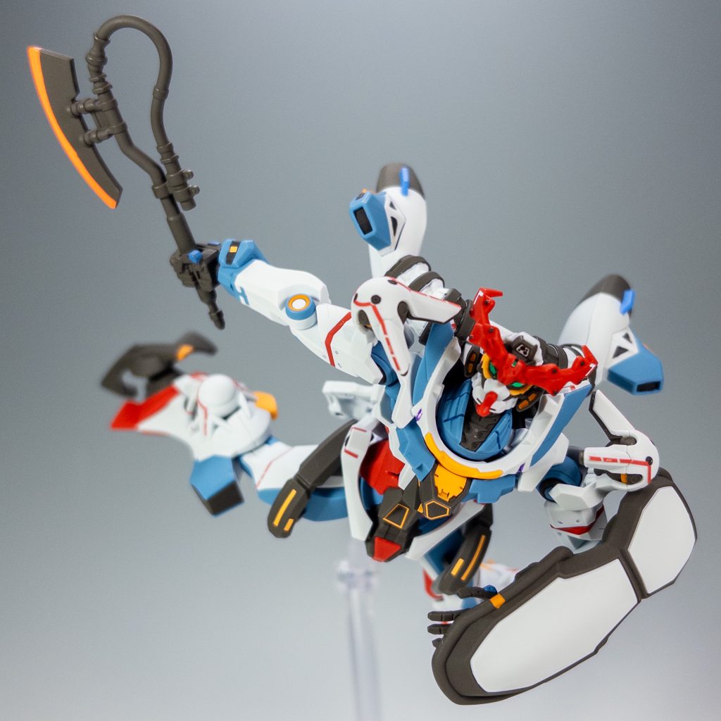 マチュが乗ってからのイメージ。ヒートホークが印象的ですね。