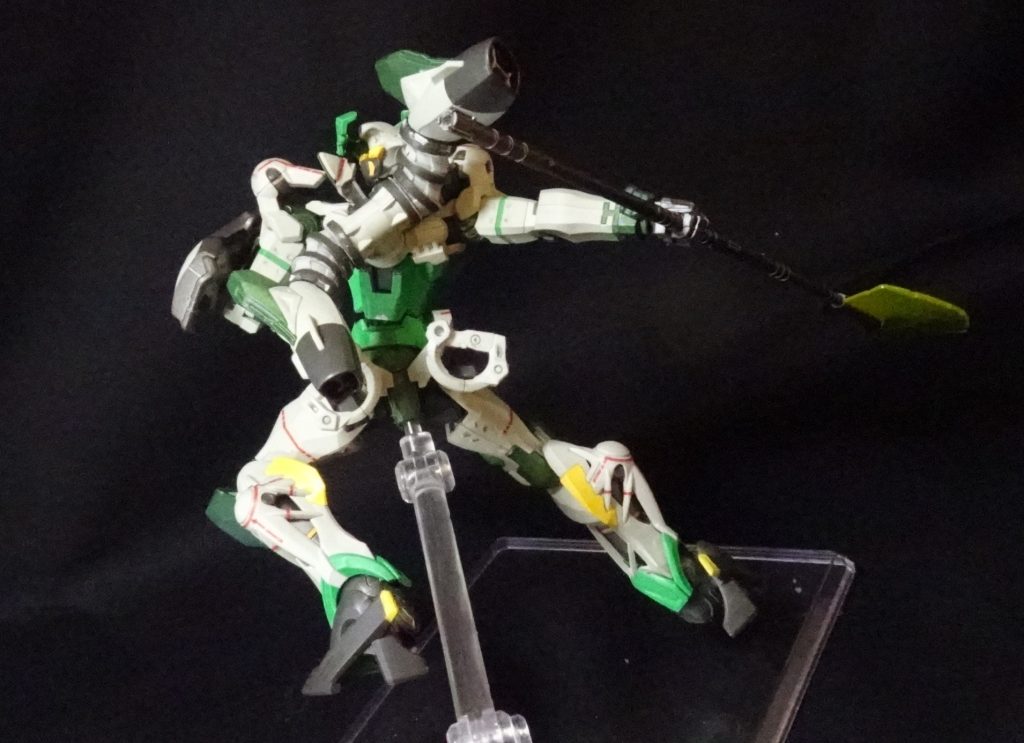 後ろから見るとこんな感じ。バックパックが変態ですね。