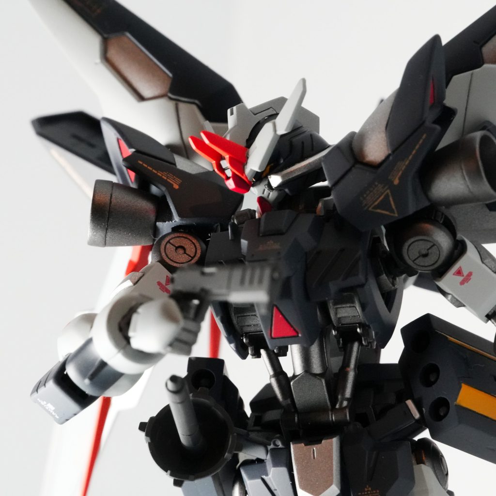 今回から撮影ブースを新しく作りました！今年は撮影にも力を入れていこうと思います！その前にポージングが皆無なので、まずはそこから勉強！とぐぷらの作品が少しでもカッコいいと思ったら、ぜひ👍とフォローをよろしくお願いいたします！今年からメイン画像の画角を変えてみようかな〜