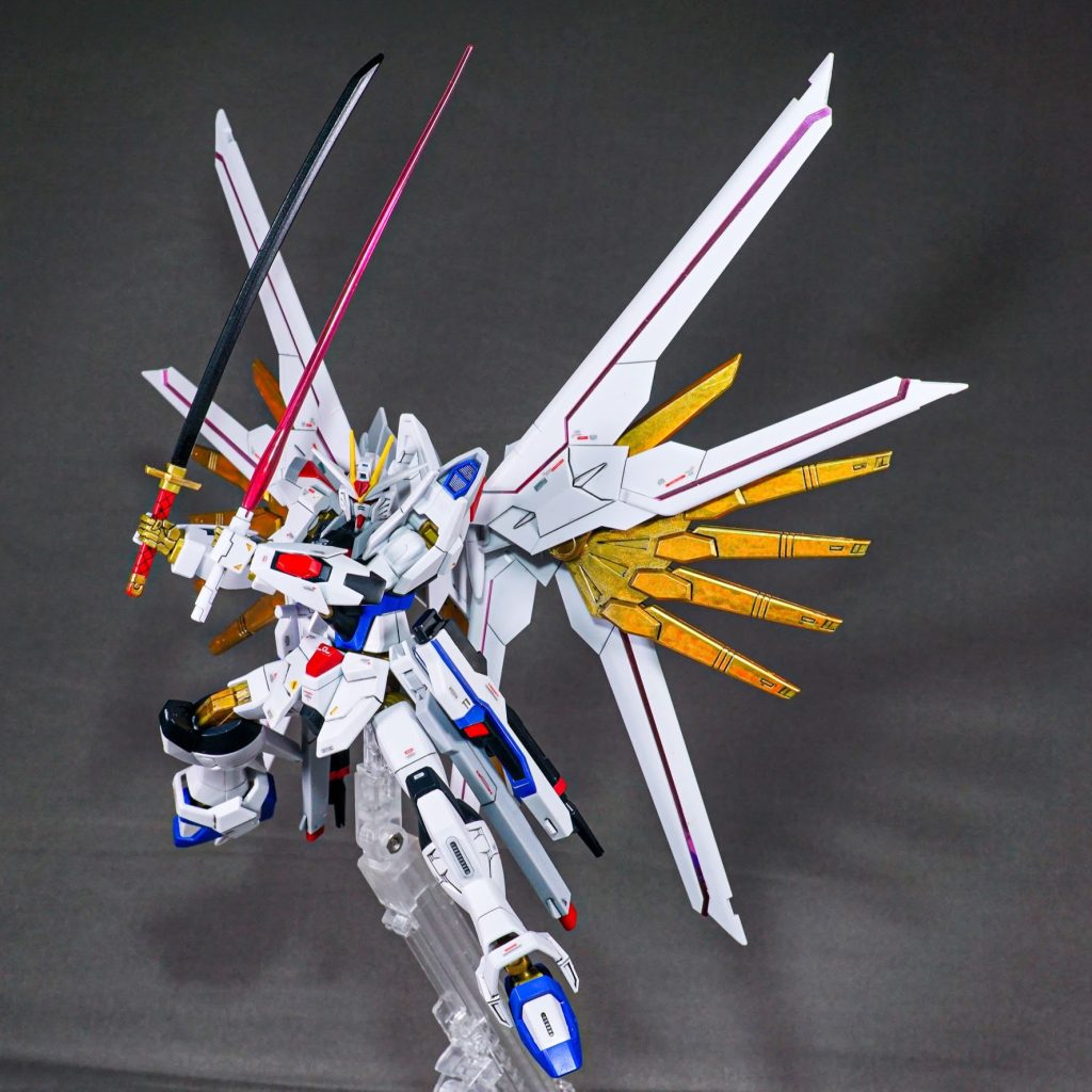 ZGMF/A-262PD-P マイティーストライクフリーダムガンダム–5枚目/制作者：しるばにあ