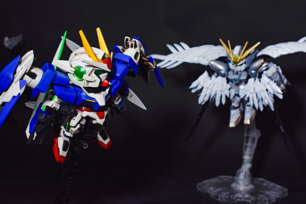 「 お前はガンダムだった」「お前もだ。そして、お前はガンダムに打ち勝った」「 お前はガンダムを越えた」「 ありがとう。最高の褒め言葉だ」といった感じでスパロボ時空では仲良しの2人。そんな繋がりで00をチョイスしました。https://gumpla.jp/sd/2228382