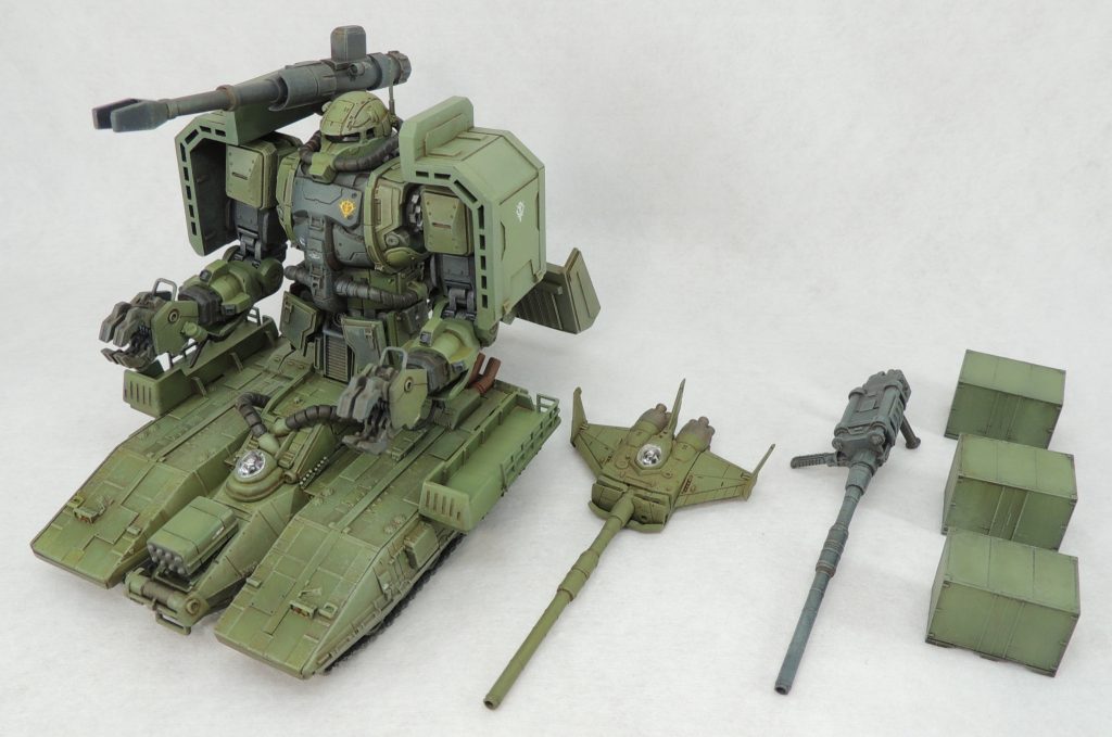 今回、ザクタンク以外にコンテナ、マデラトップ、マゼラトップ砲も製作しました。