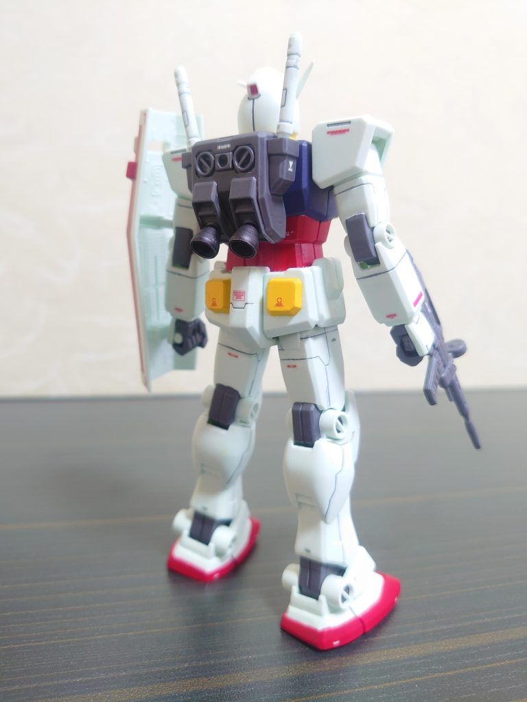 シールドの裏が気になります・・・