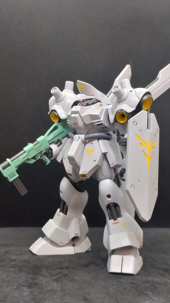 昨年末のDガンダムと言い、どんどんとこれも出るのか！と言う機体が商品化されていますね。今年はどんな機体が新たにラインアップされるのか楽しみです。