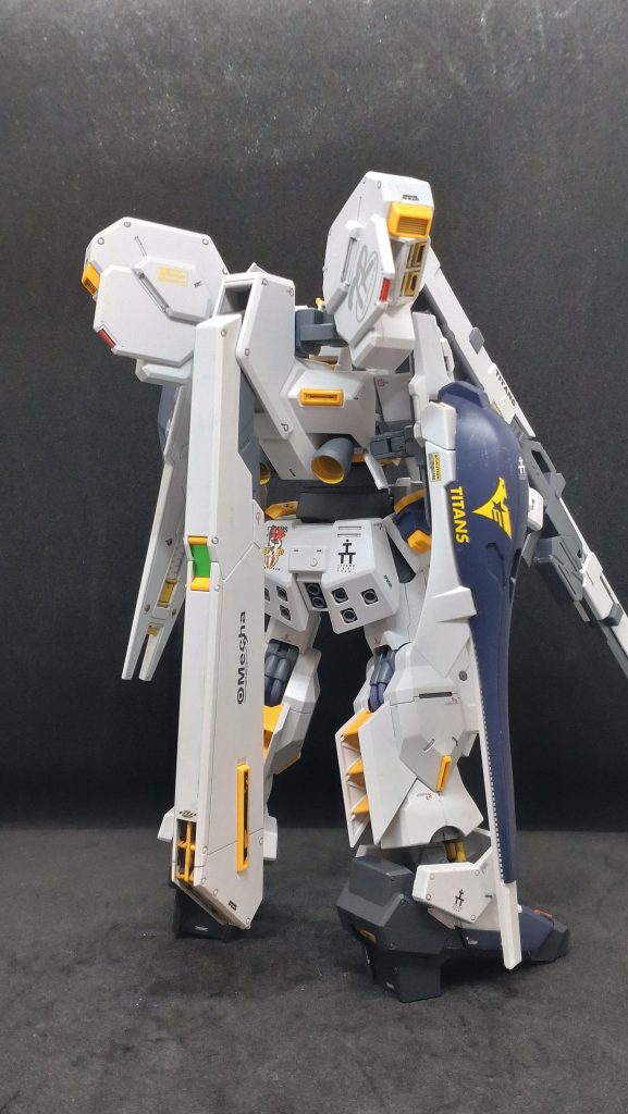 ヘイズル・アウスラ–4枚目/制作者：Golgo31