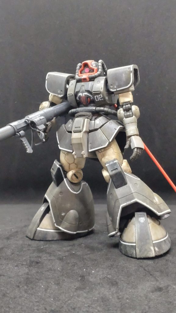 ウェザリング練習にこのマテリアルはどんな感じかとか、あれこれ試したうちの1つです。キット付属の武装がビームバズーカでしたが実弾装備に変更してます。MSDは他の機体も欲しいのがチラホラありますが、その前にローリングストック(という名の積み)からやりなさいと言われてる気がします。