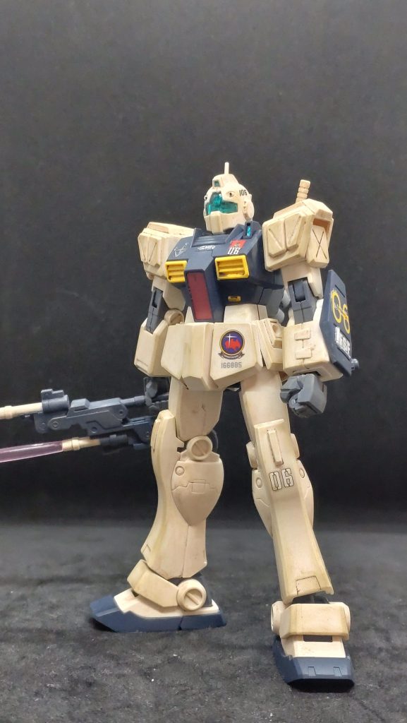 ジムの日なのだと聞き、急いで仕上げてみました。デカールは航空機を作った際に余ってたものを利用しています。たまにはこういう流れにも乗ってみようということで。