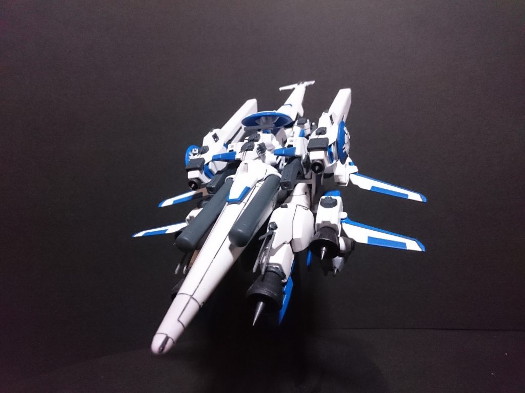 その日、いつものように式典に参加していた龍姫だが、いきなりの緊急事態のアラートが発報した。龍姫が訪れたコロニーにテロリストが宣戦布告したのだ。目的は連邦軍の象徴である龍姫を沈めることで連邦の威信に泥を塗ること、ただそれだけのために十数隻の艦を用意して侵攻してきた。なぶり殺しにするつもりだろう。