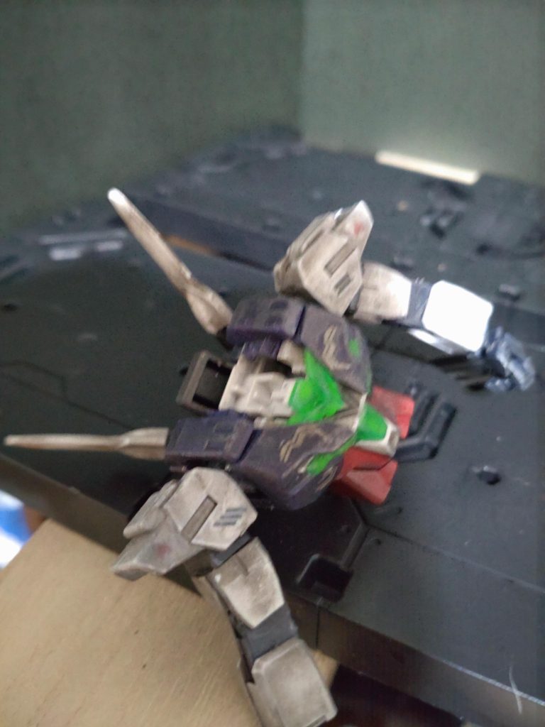 案の定胸部パーツ合体なかなか上手くいかなった塗装してたらヤバかったろうな…