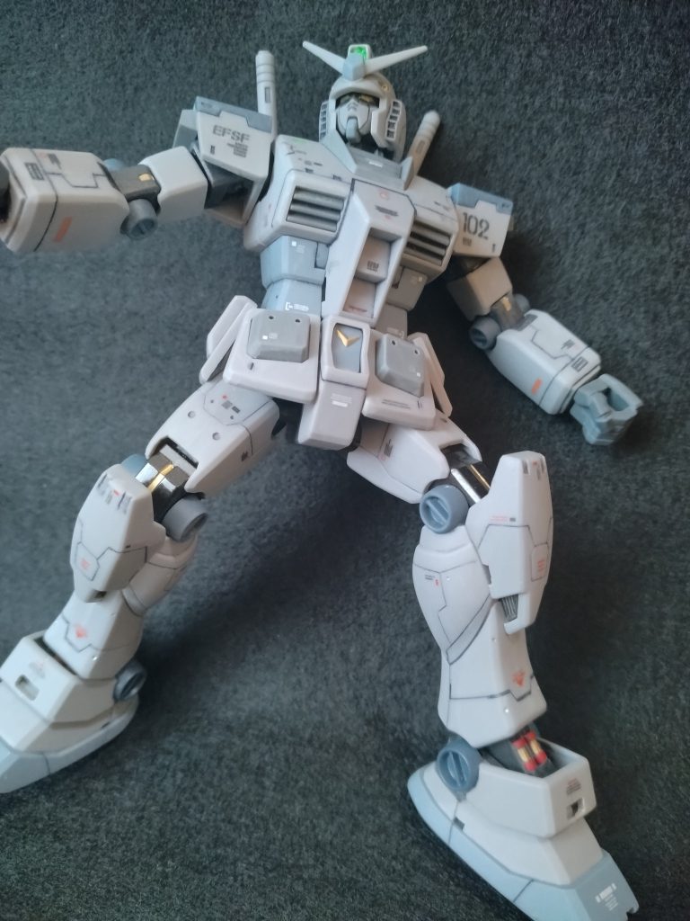 シックなので関節部を色々塗ってあります😅